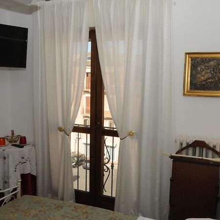 La Casa Di Luna ซัน เบเนเดตโต เดล ตรอนโต ภายนอก รูปภาพ
